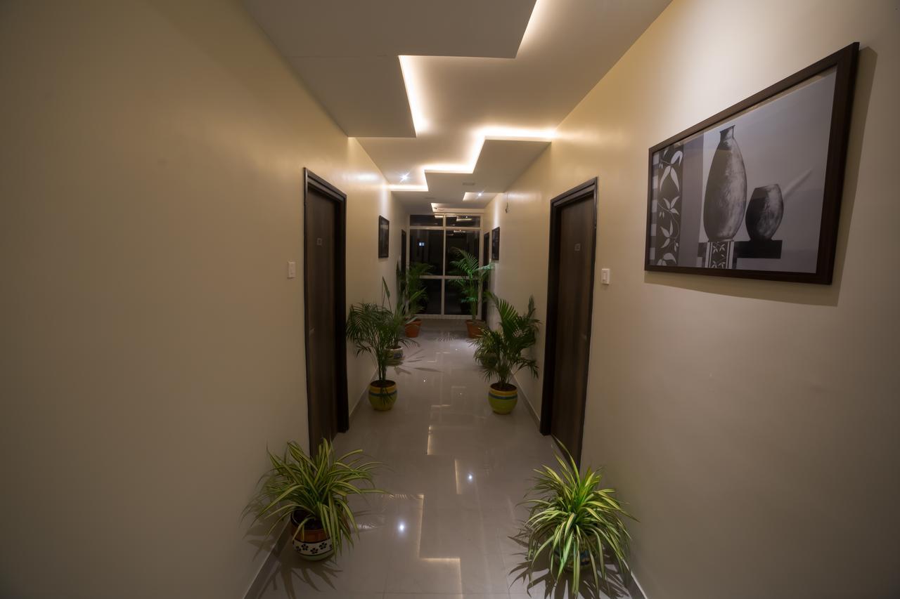 Hotel Our Nest Banjara Hyderabad Exterior foto